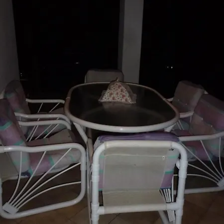 Semesterbostad Kosta's House *